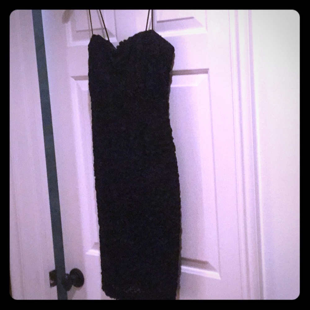 David Meister Black lace cocktail dress